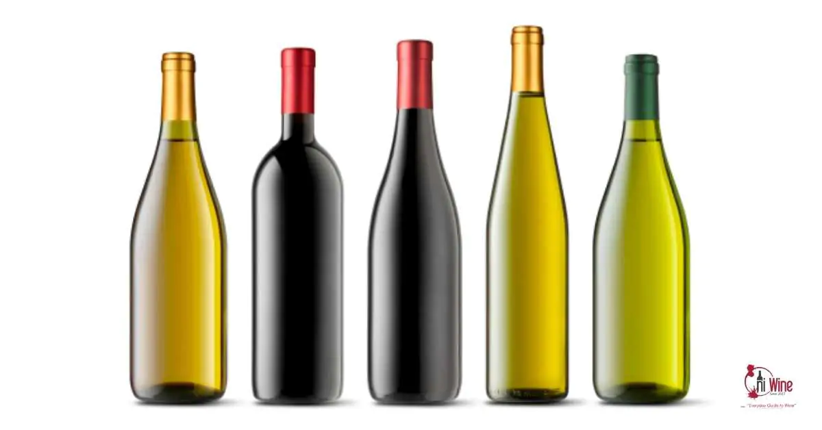 Chai rượu vang có nhiều màu sắc khác nhau ảnh hưởng đến chất lượng rượu.